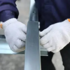 Jak skutecznie zabezpieczyć metal przed korozją chemia i uniknąć kosztów