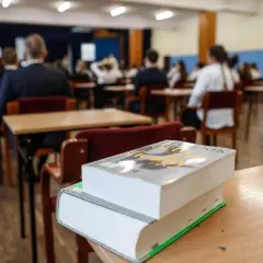 Jak napisać kontekst w rozprawce, aby wzmocnić swoje argumenty