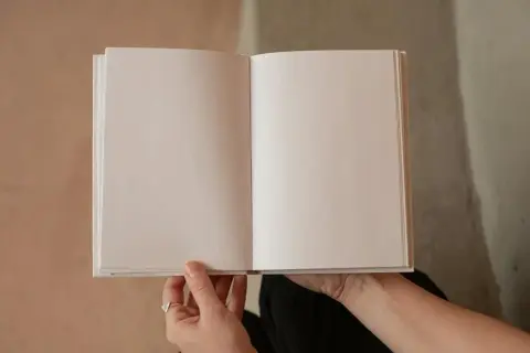 Jak ozdobić zeszyt do religii zdjęcia, aby stał się wyjątkowy i inspirujący