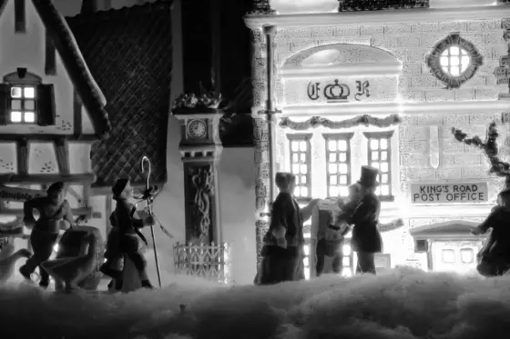 Czego uczy opowieść wigilijna? Lekcje o empatii i relacjach